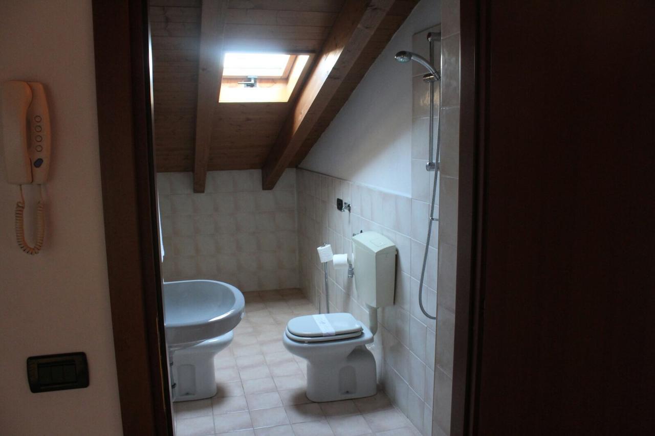 Casa Regina Appartement Desenzano del Garda Buitenkant foto