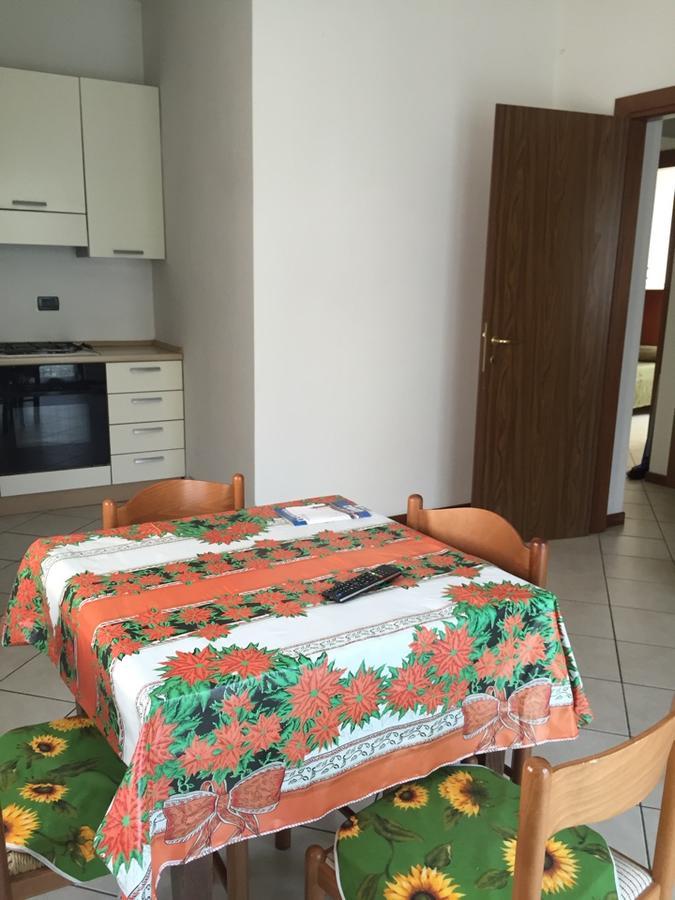 Casa Regina Appartement Desenzano del Garda Buitenkant foto