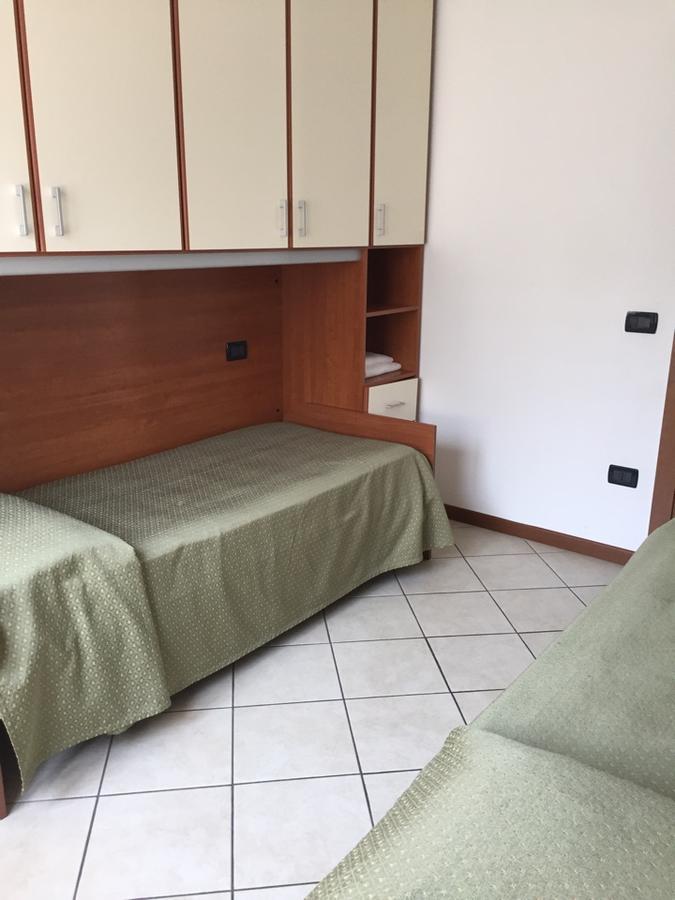 Casa Regina Appartement Desenzano del Garda Buitenkant foto