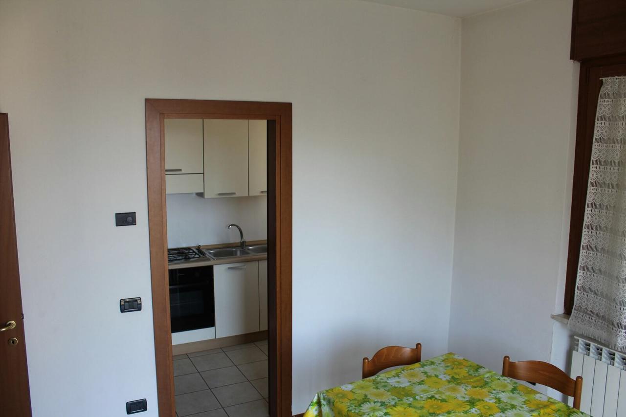 Casa Regina Appartement Desenzano del Garda Buitenkant foto