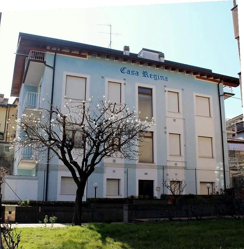 Casa Regina Appartement Desenzano del Garda Buitenkant foto